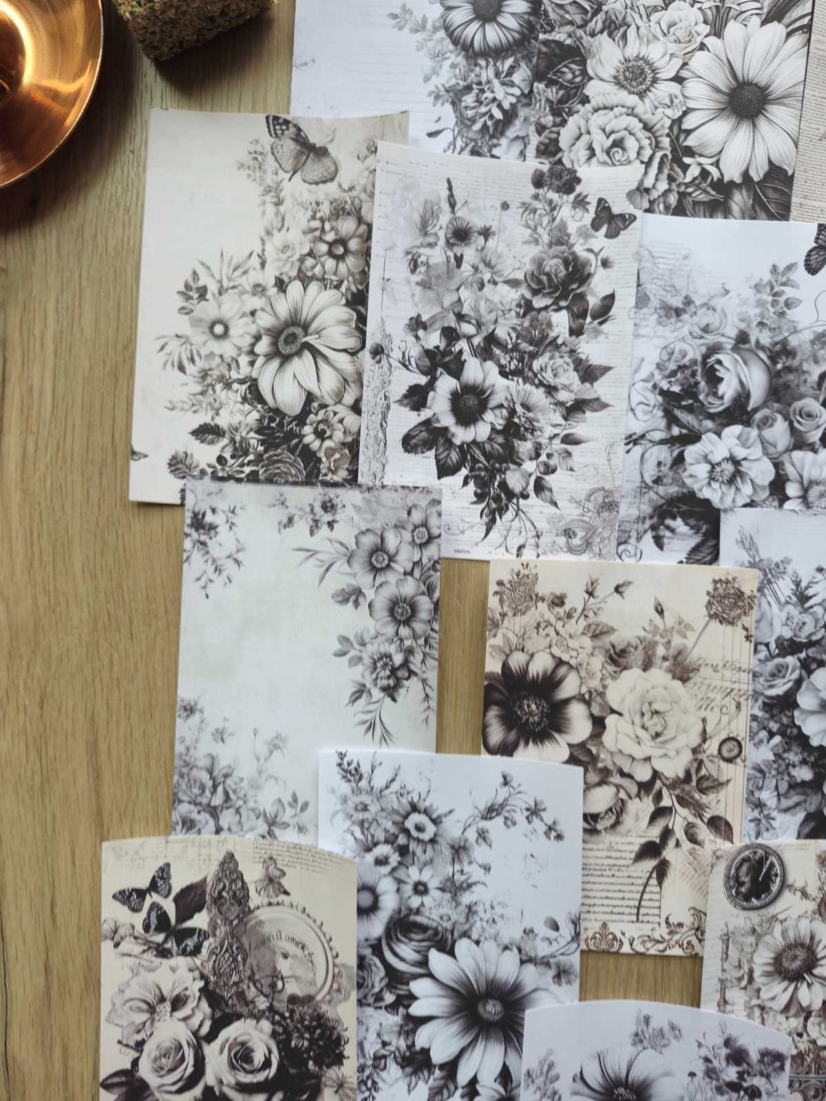 14 Adet Siyah Beyaz Çiçek Temalı Scrapbook Kağıt Seti Bullet Journal Dekupaj Kağıdı