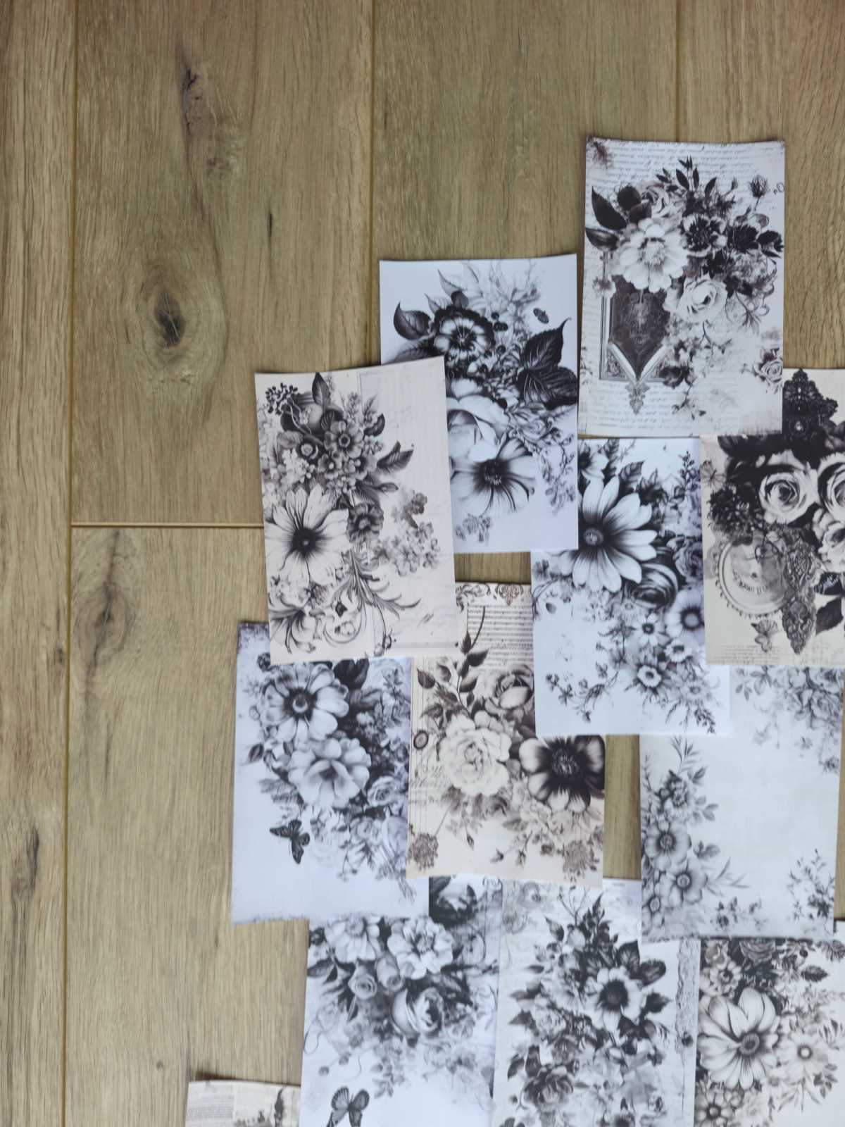 14 Adet Siyah Beyaz Çiçek Temalı Scrapbook Kağıt Seti Bullet Journal Dekupaj Kağıdı