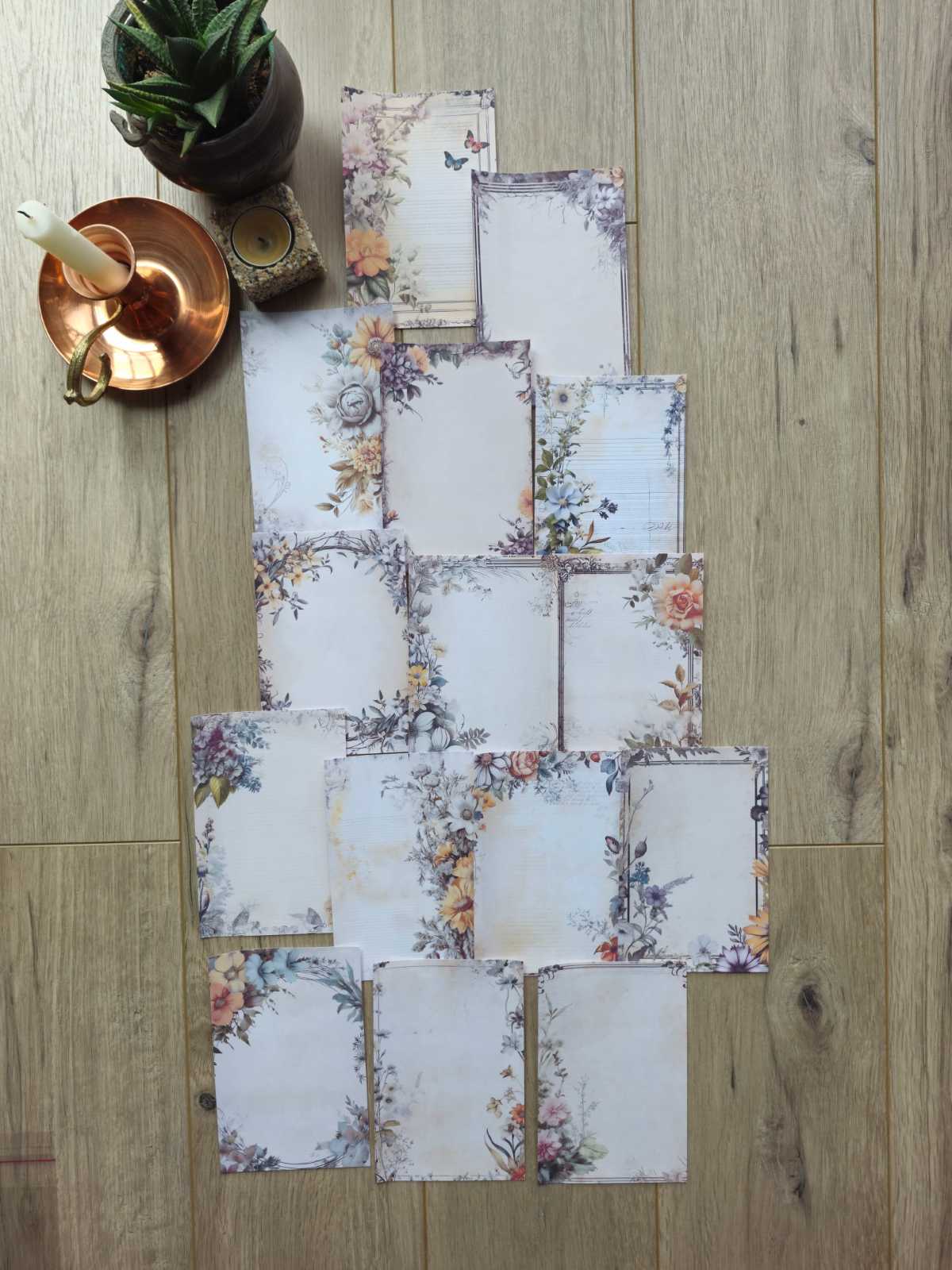 15 Adet Vintage Eskitme Kenar Çiçek Temalı Scrapbook Kağıt Seti Bullet Journal Dekupaj Kağıdı