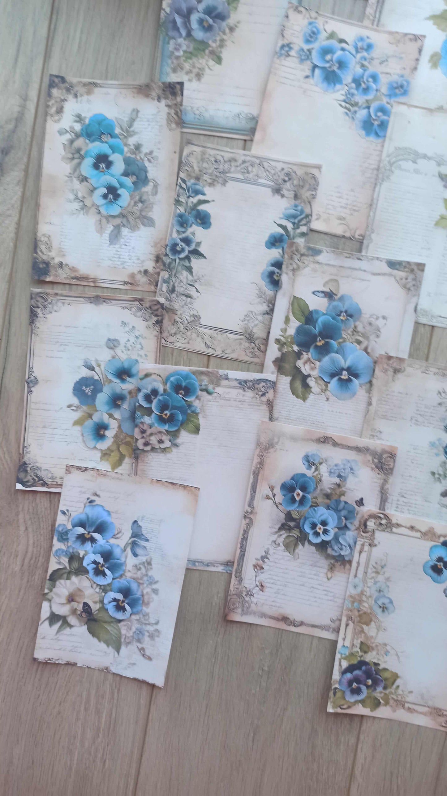 20 Adet Eskitme Vintage Mavi Menekşe Temalı Scrapbook Kağıt Seti Bullet Journal Dekupaj Kağıdı