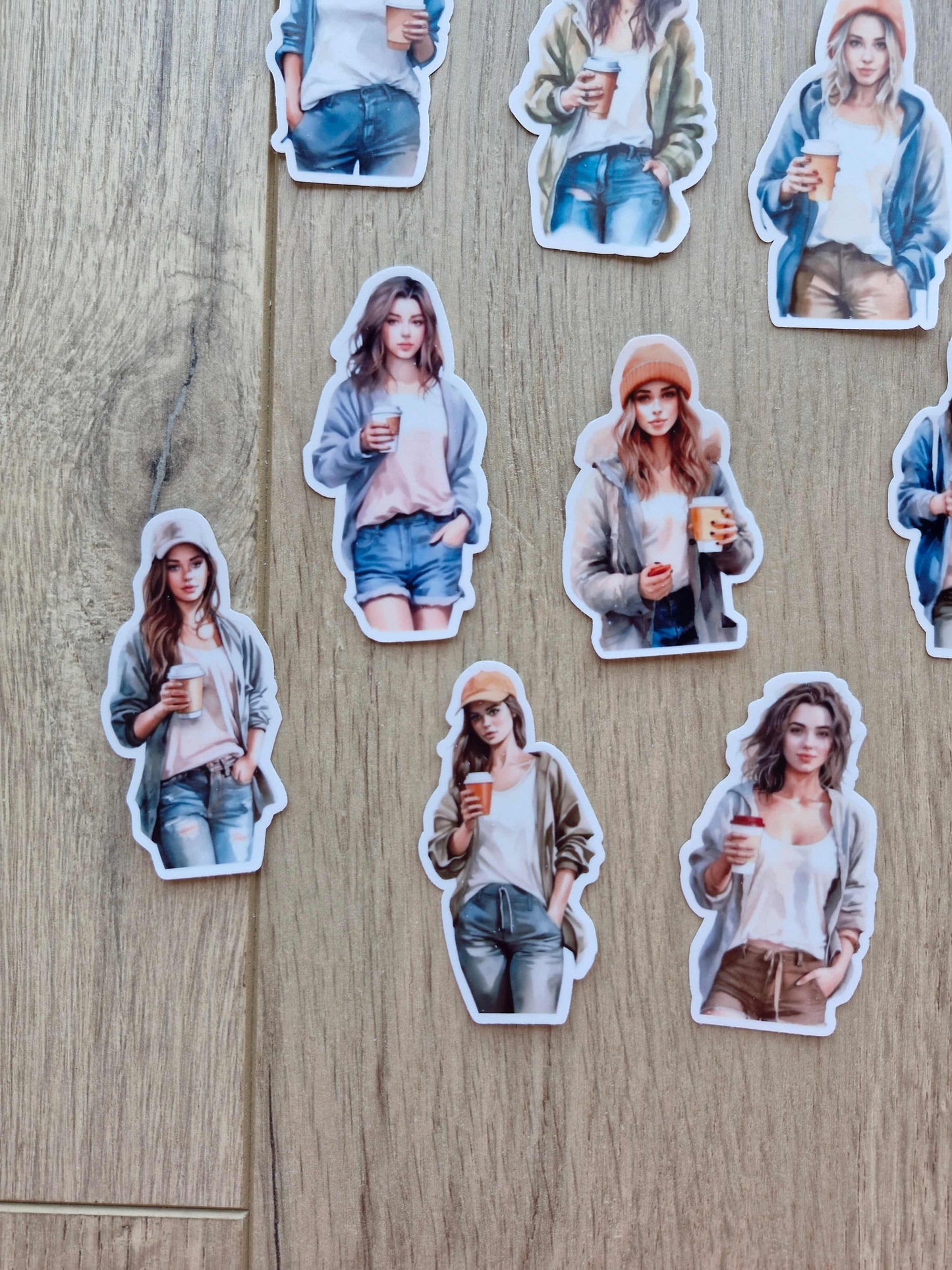 17 Adet Şeffaf Kız Sticker Seti Bullet Journal Scrapbook Laptop Sticker Kahve Şapkalı