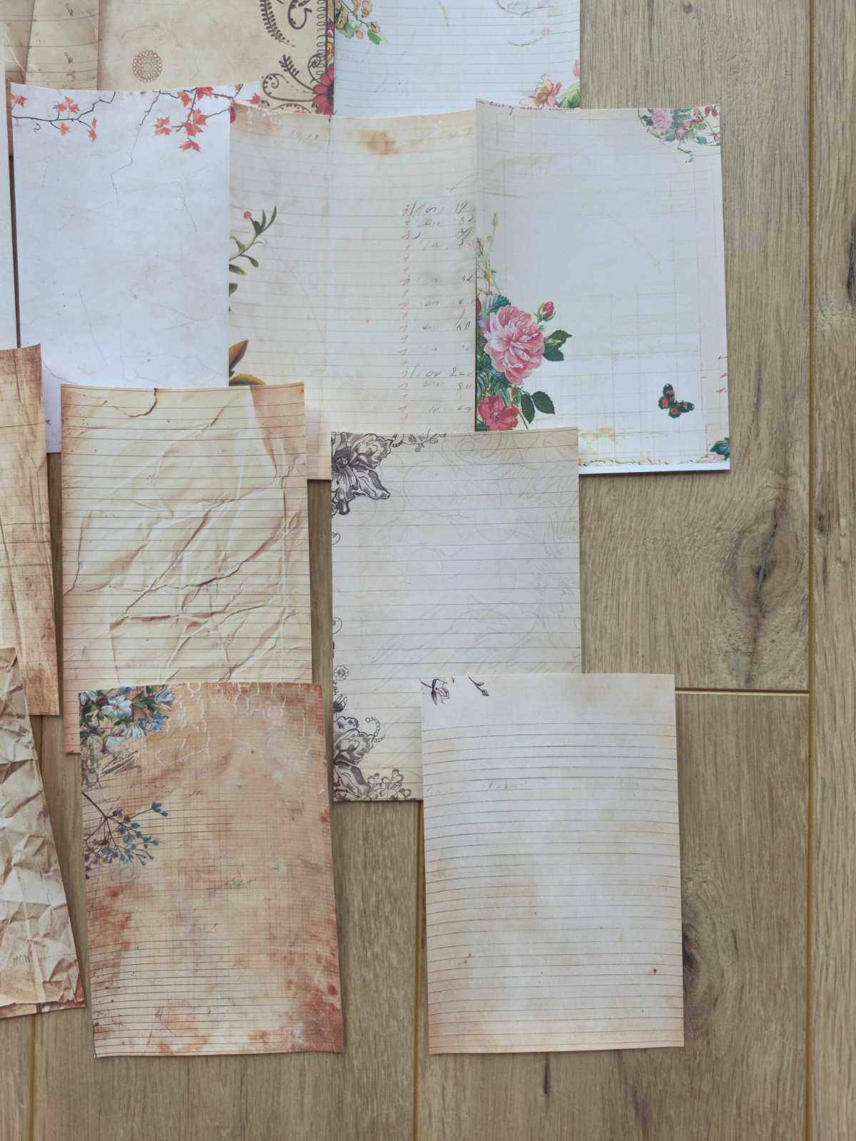 15 Adet Eskitme Vintage Kağıt Çiçek Temalı Scrapbook Kağıt Seti Bullet Journal Dekupaj Kağıdı
