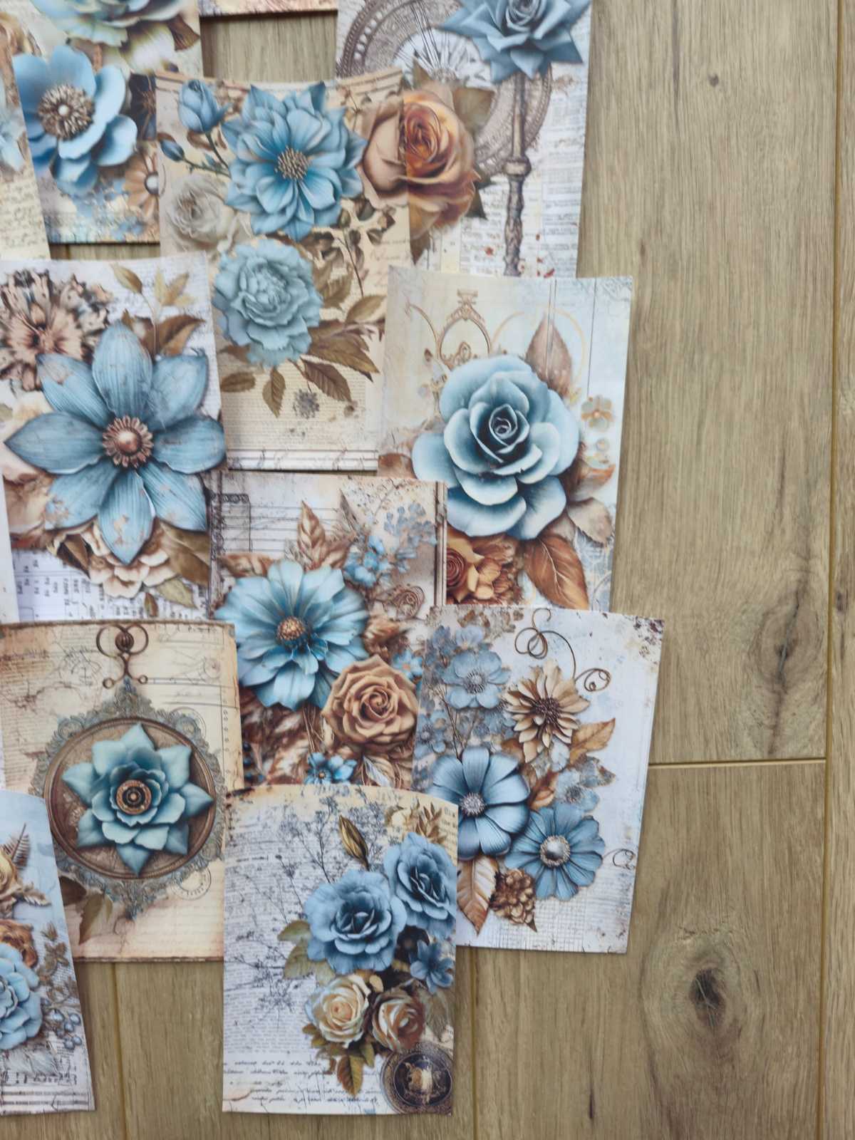 15 Adet Vintage Eskitme Mavi Gül Çiçek Temalı Scrapbook Kağıt Seti Bullet Journal Dekupaj Kağıdı