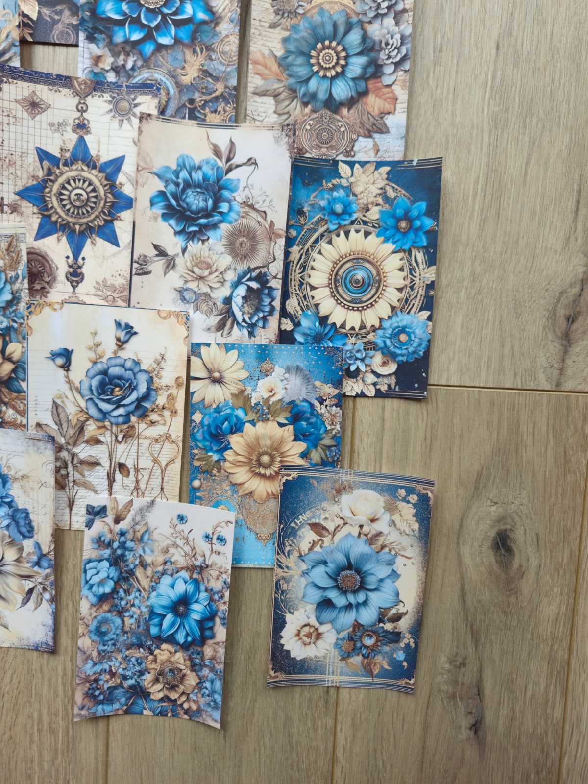 15 Adet Mavi Gold Gül Temalı Scrapbook Kağıt Seti Bullet Journal Dekupaj Kağıdı