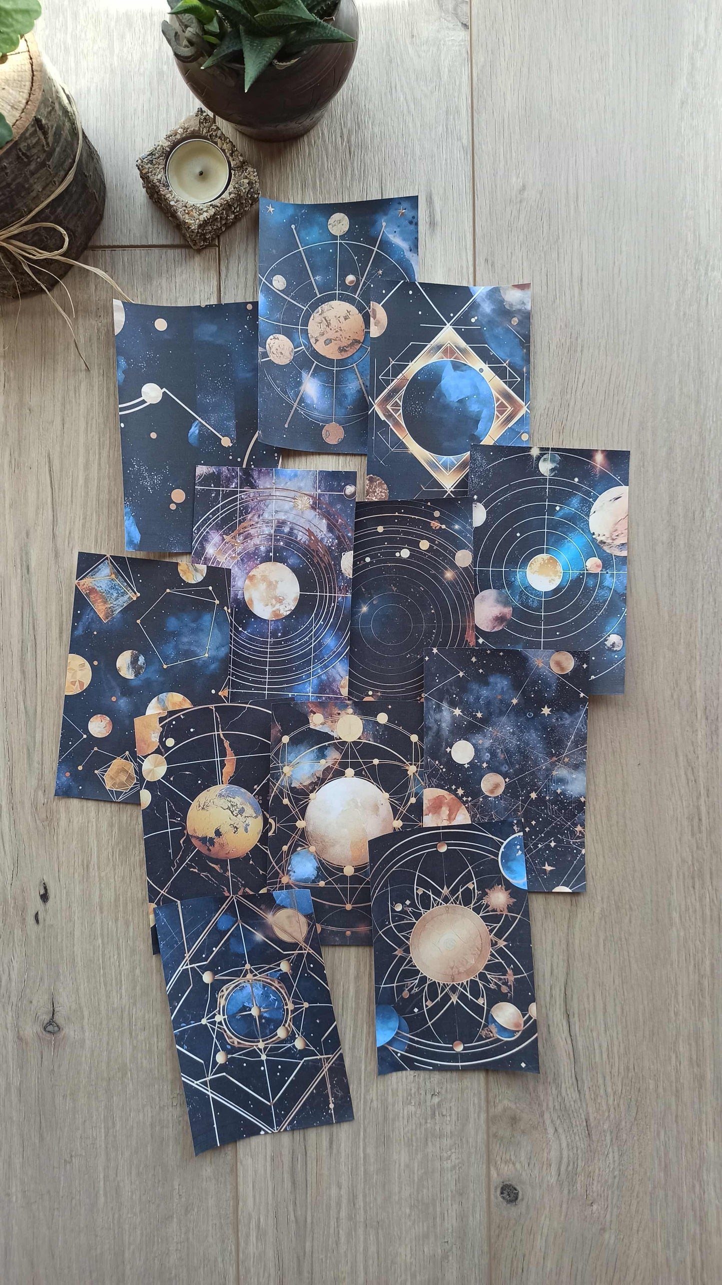 12 Adet Uzay Temalı Scrapbook Kağıt Seti Bullet Journal Dekupaj Kağıdı