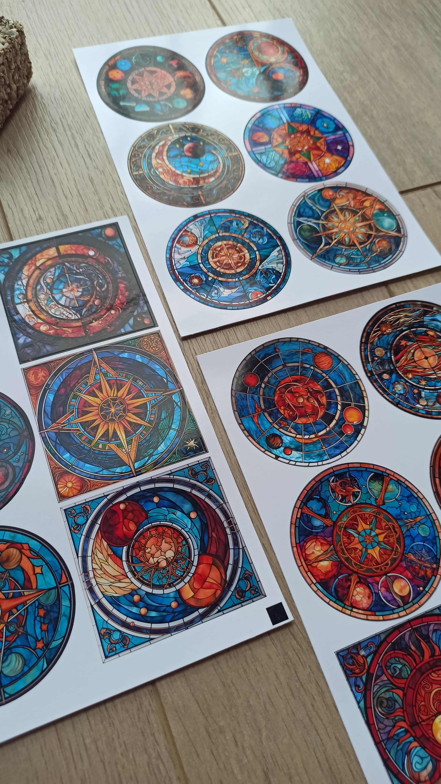 20 Adet Vitray Sticker Seti Bullet Journal Laptop Termos Scrapbook Renkli Cam Yuvarlak Kare Sticker