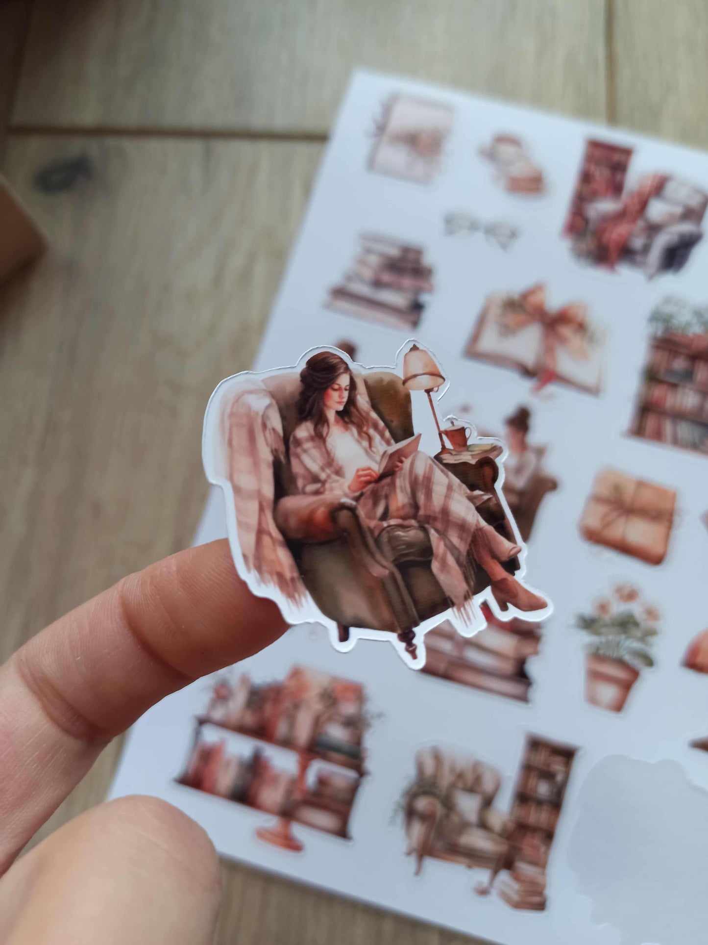 19 Adet Kitap Temalı Sticker Bullet Journal Scrapbook Laptop Sticker Kitap Kız Kahverengi